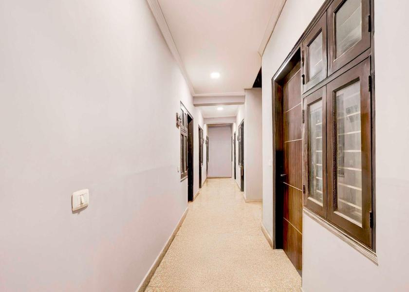Delhi Delhi Facilities