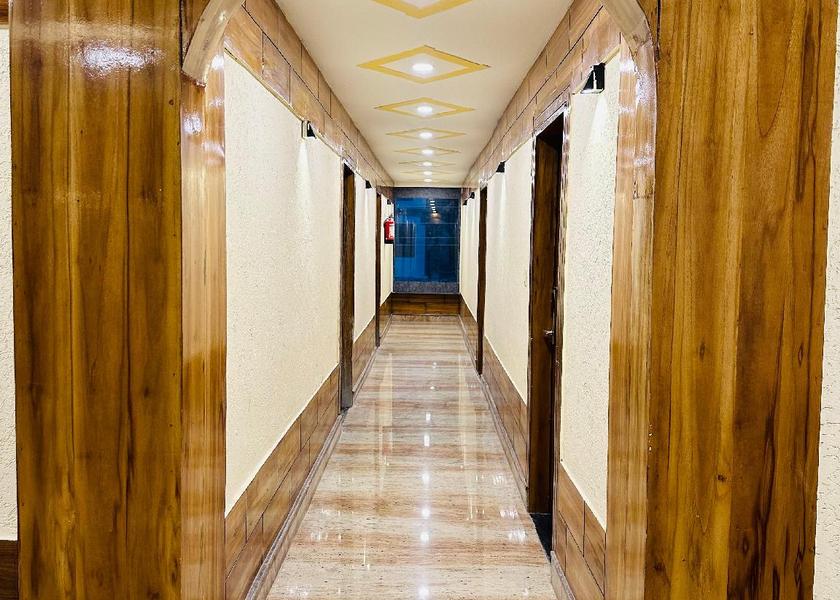Uttarakhand Badrinath Lobby