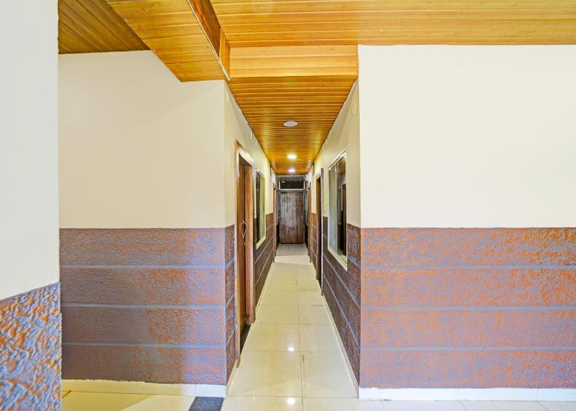 Madhya Pradesh Indore Lobby
