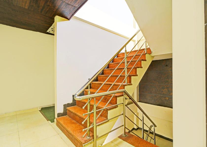 Madhya Pradesh Indore Lobby