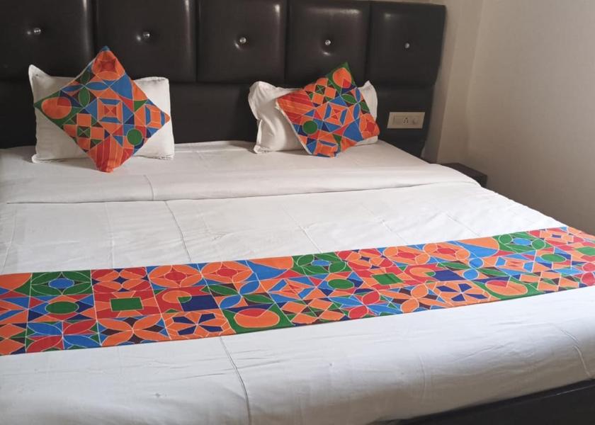 Uttar Pradesh Lucknow Bedroom