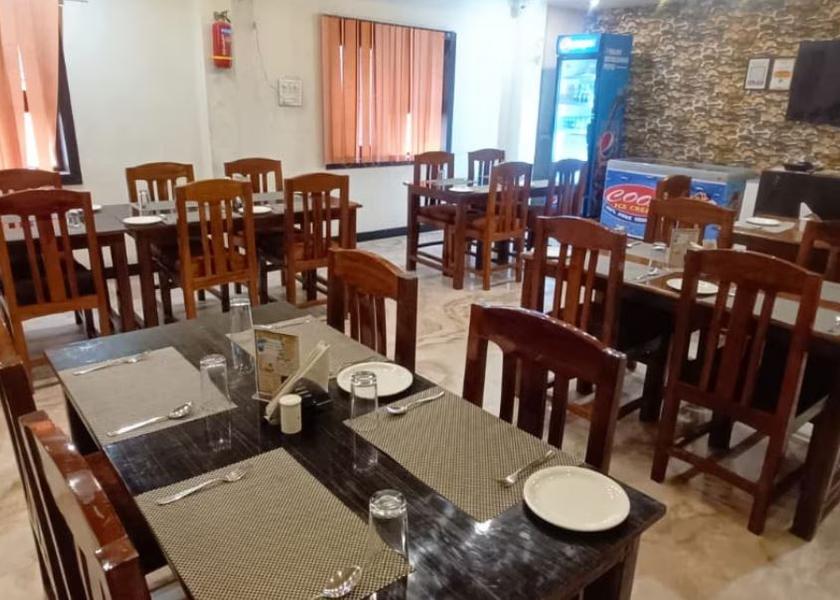 Uttar Pradesh Varanasi Food & Dining