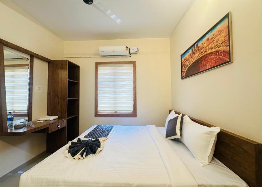 Kerala Kozhikode Deluxe Family Room