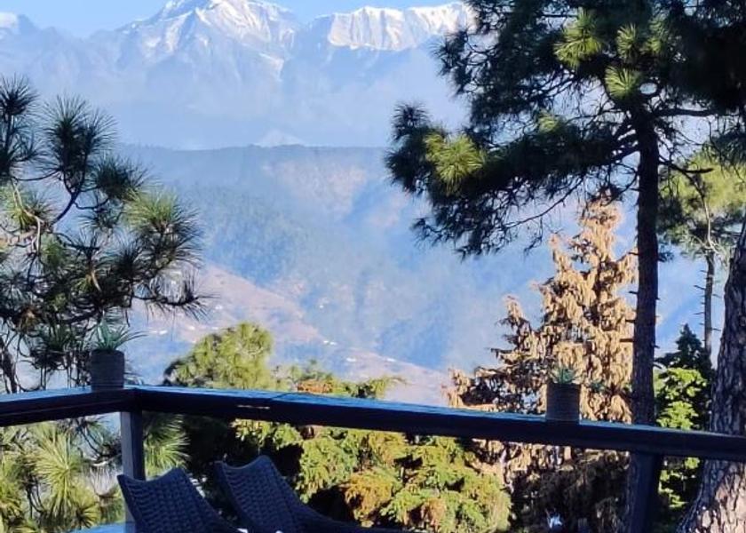 Uttarakhand Binsar Hotel View