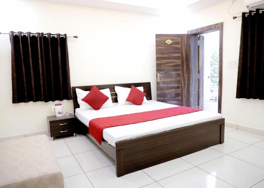Madhya Pradesh Ujjain 1025