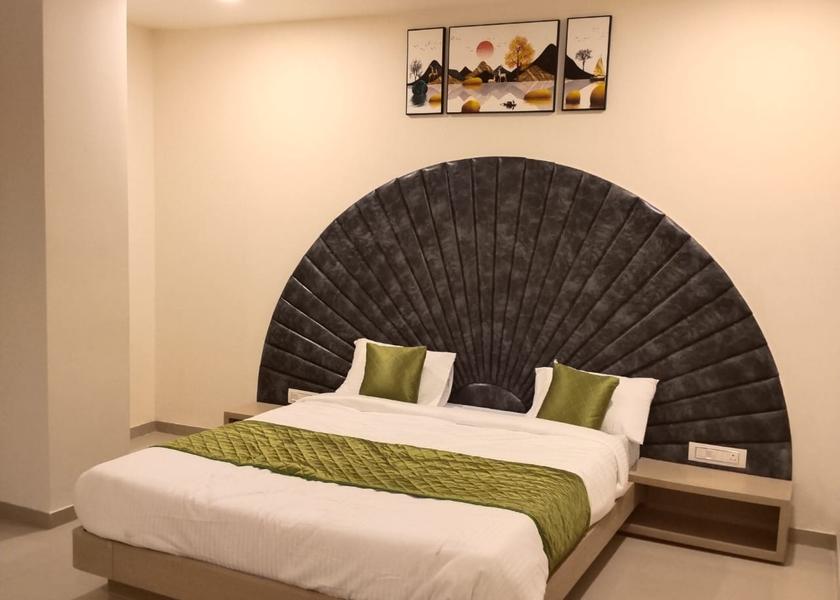 Gujarat Anand Superior Deluxe Room