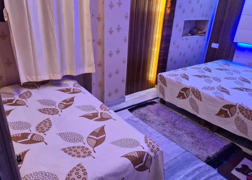 Uttar Pradesh Varanasi Bedroom