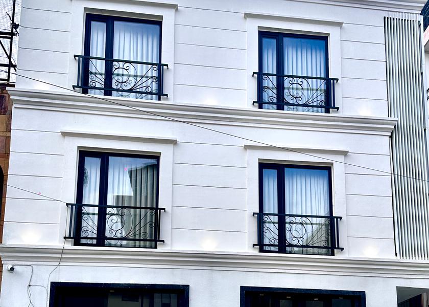 Uttar Pradesh Varanasi Hotel Exterior