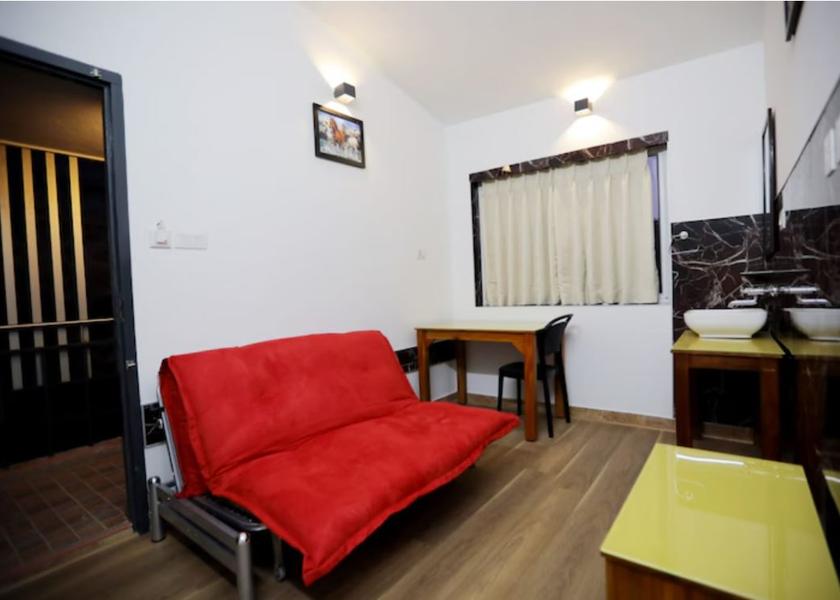 Tamil Nadu Kodaikanal Ground Floor Room With Balcony