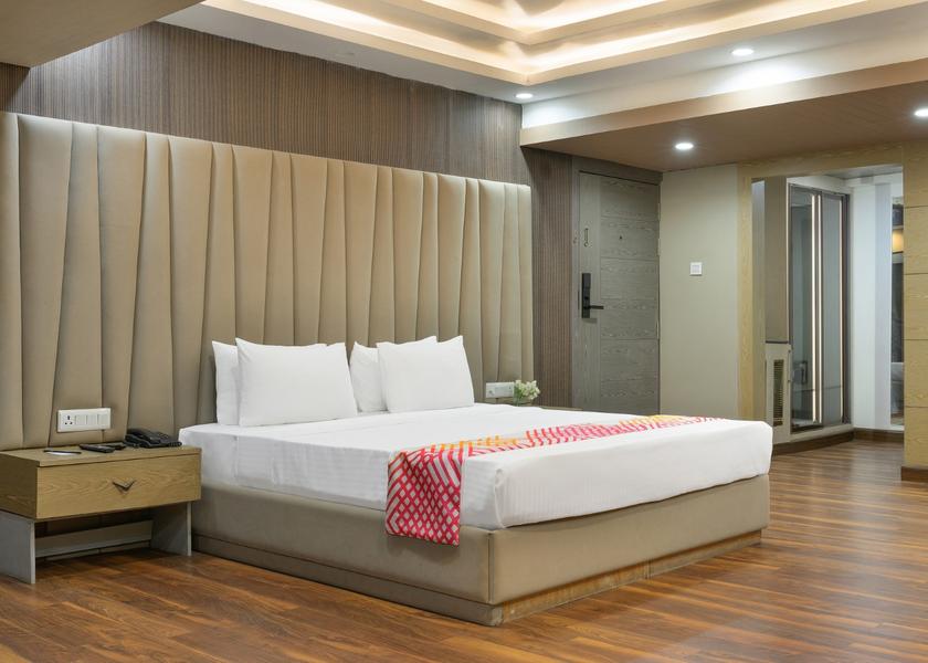 Uttar Pradesh Ghaziabad Premium Executive King Room