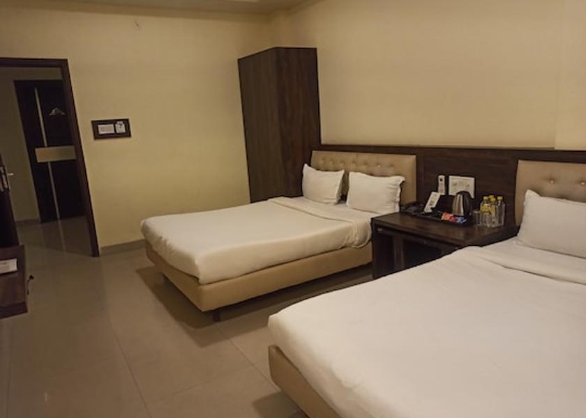 Madhya Pradesh Ujjain Family Room - Avenue