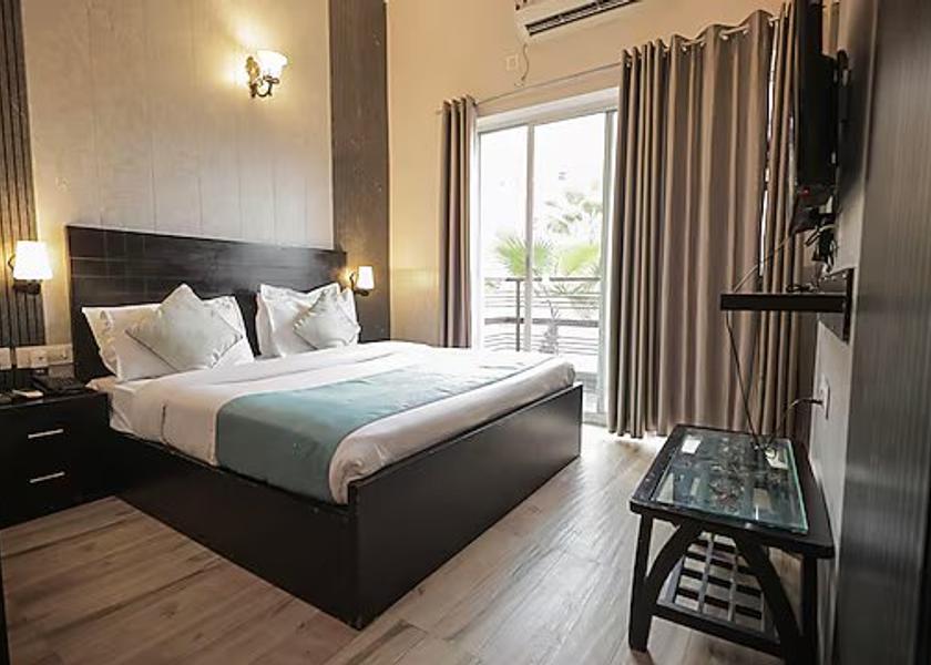 Uttar Pradesh Vrindavan  City Vista Deluxe Room