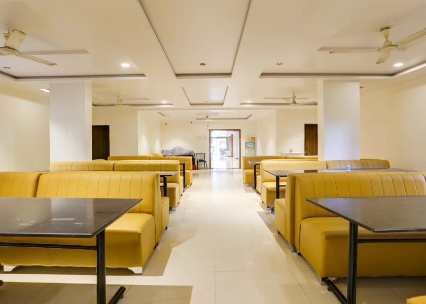 Maharashtra Shirdi Food & Dining