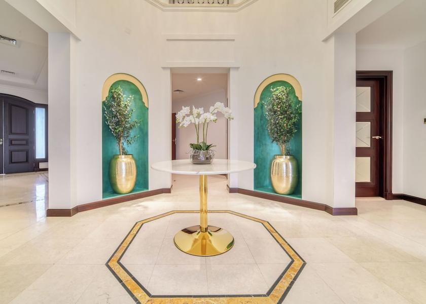 Dubai Dubai Interior Entrance