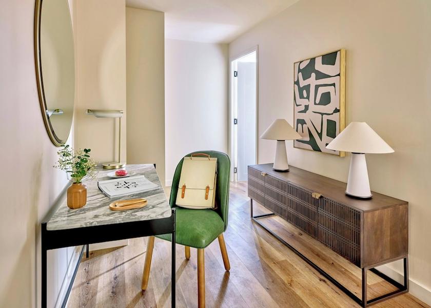 Ontario Toronto Room