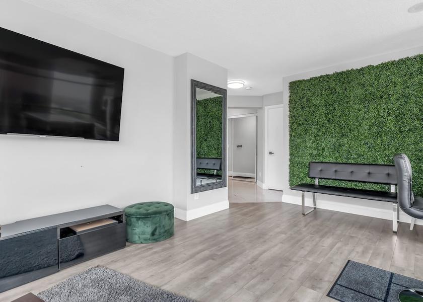 Ontario Toronto Living Area