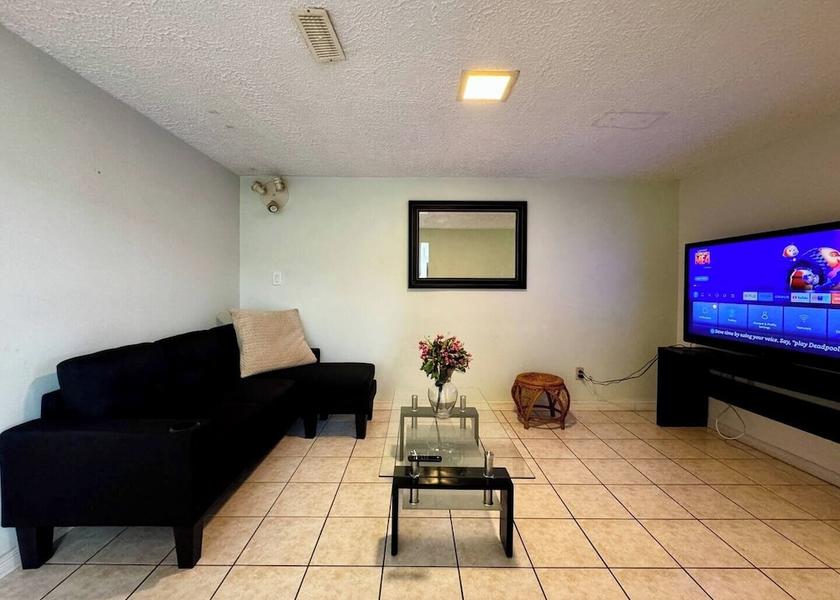 Ontario Toronto Living Area