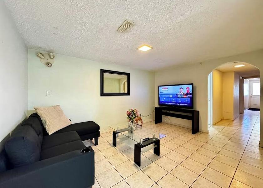 Ontario Toronto Living Area