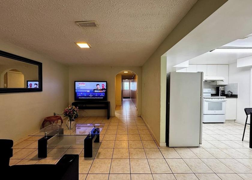 Ontario Toronto Living Area