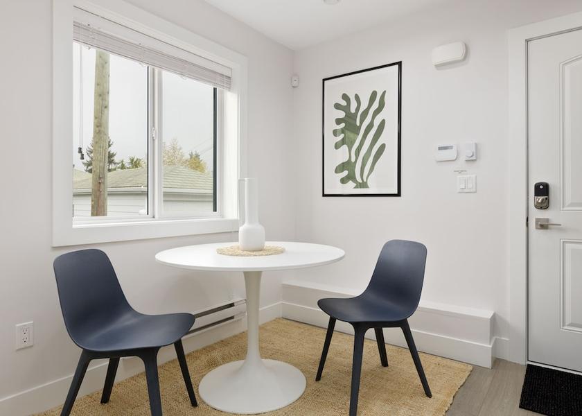 British Columbia Vancouver In-Room Dining