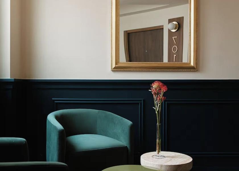 Ile-de-France Paris Reception