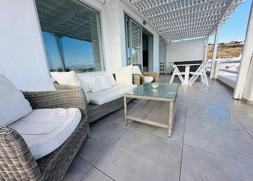  Mykonos Terrace