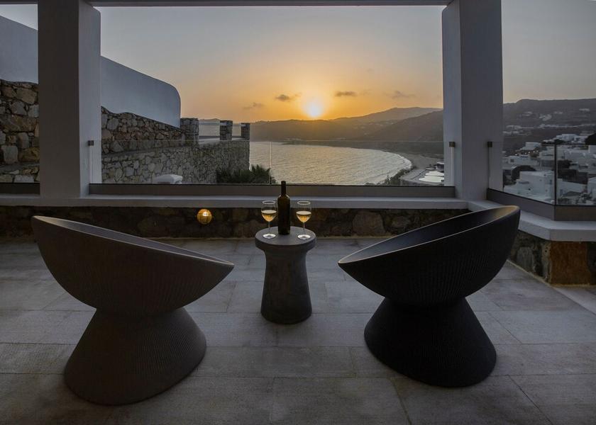  Mykonos Terrace