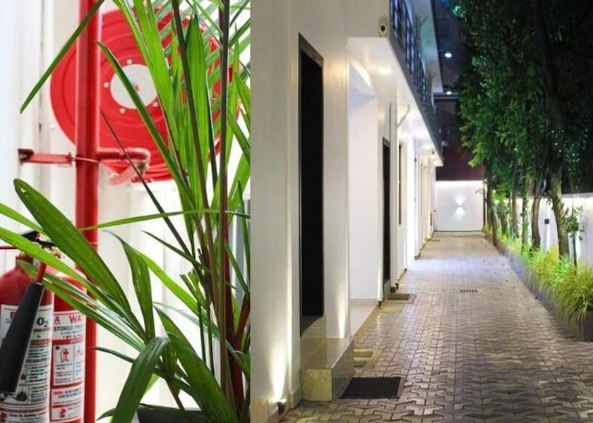 Western Province Mount Lavinia Exterior