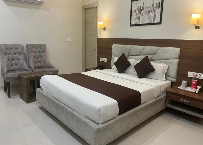 Punjab Zirakpur Deluxe Room