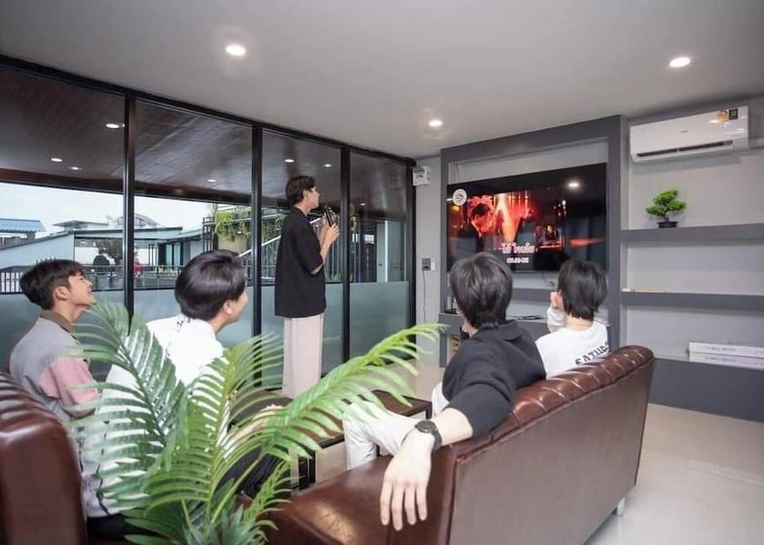 Bangkok Bangkok Karaoke Room