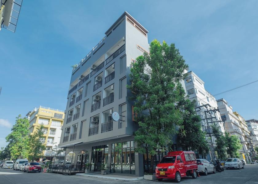 Phuket Patong Exterior Detail