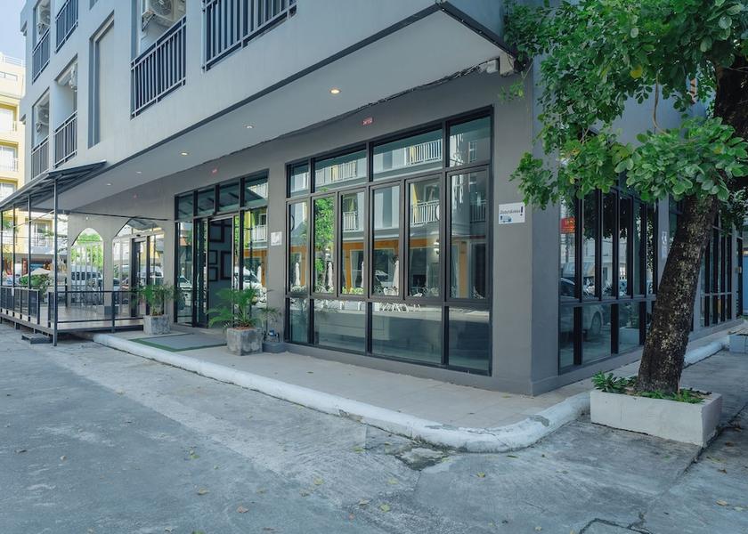 Phuket Patong Exterior Detail