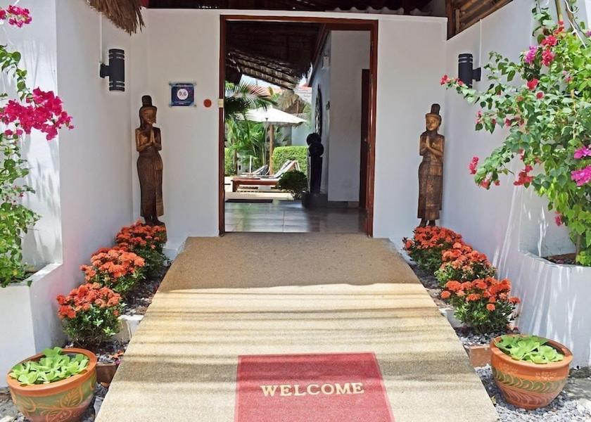 Phuket Rawai Hallway