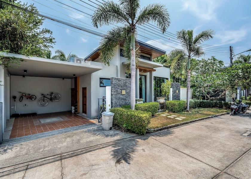 Phuket Rawai Entrance