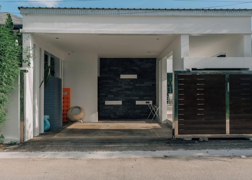 Phuket Rawai Exterior Detail