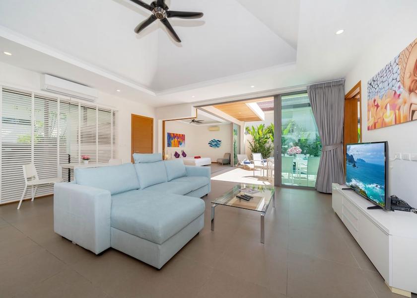 Phuket Rawai Interior Entrance