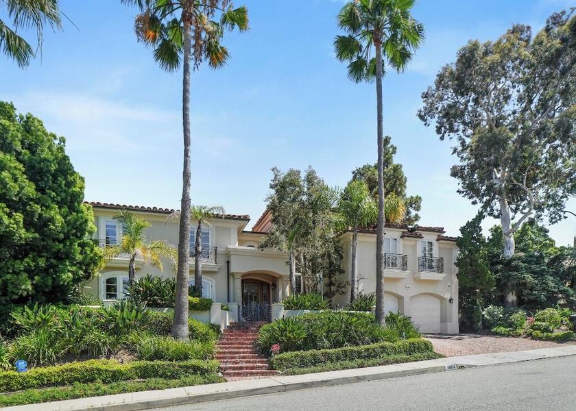 California Los Angeles Exterior Detail