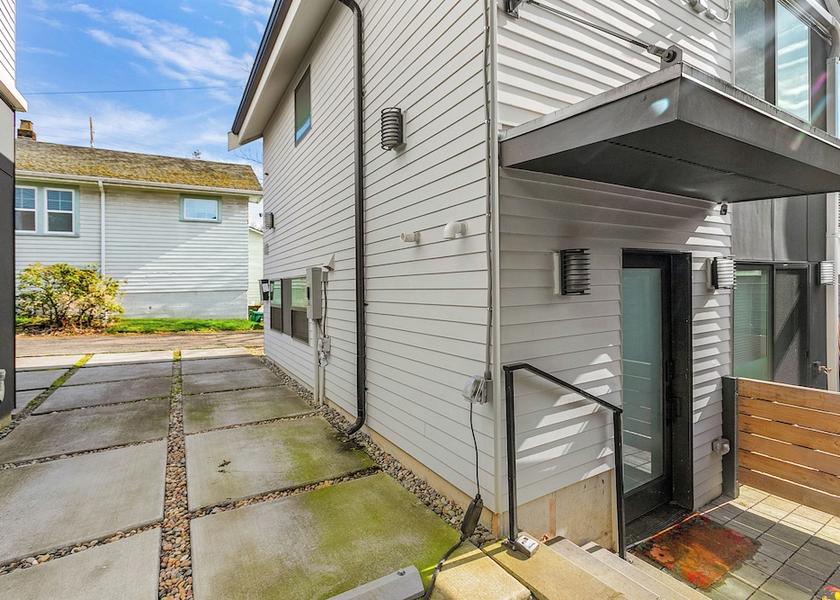 Washington Seattle Exterior Detail