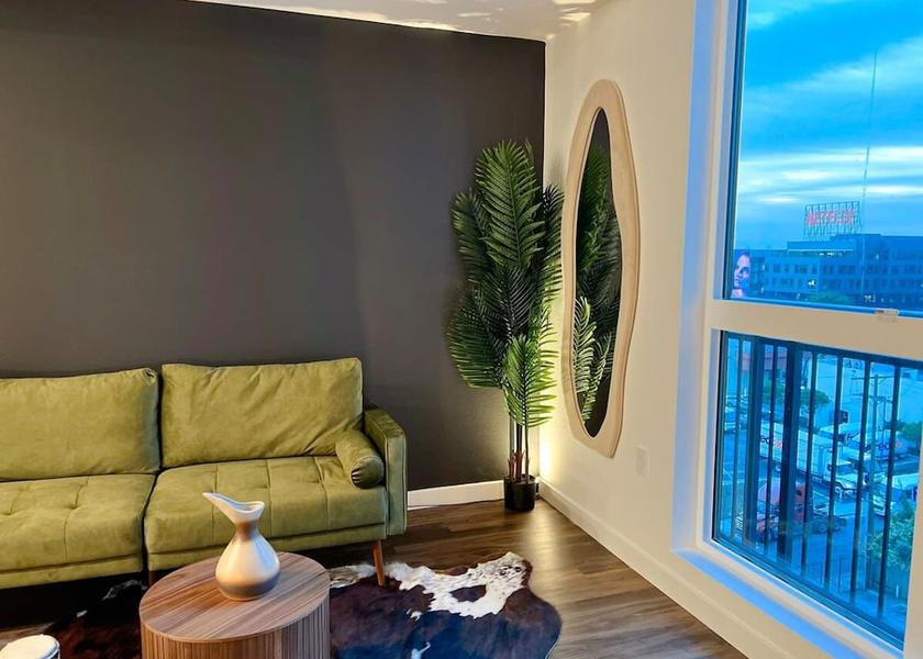 California Los Angeles Room