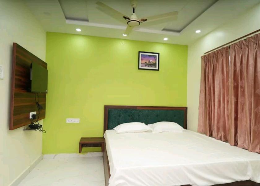 Odisha Puri DELUXE AC ROOM