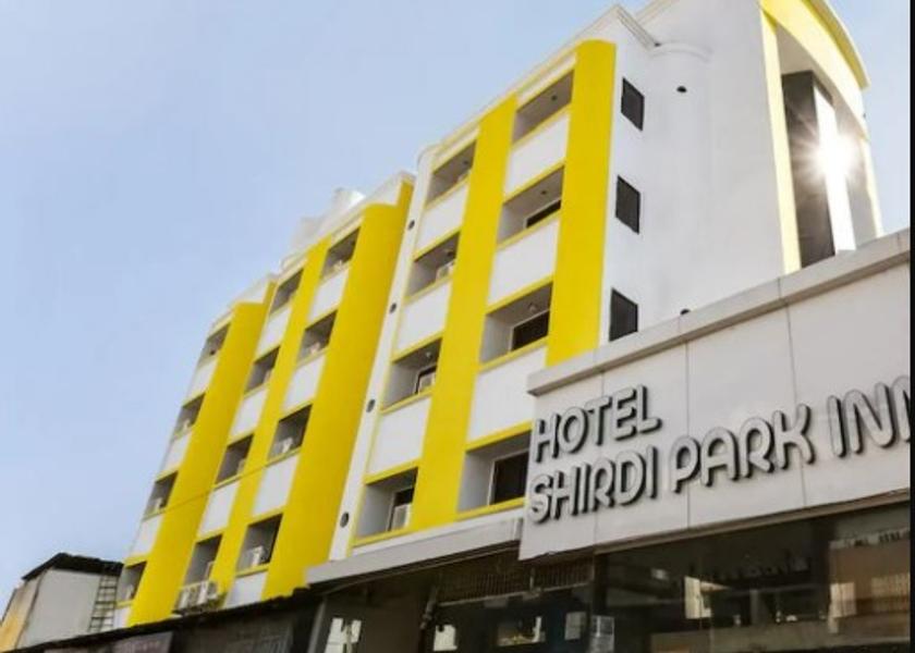 Maharashtra Shirdi Hotel Exterior