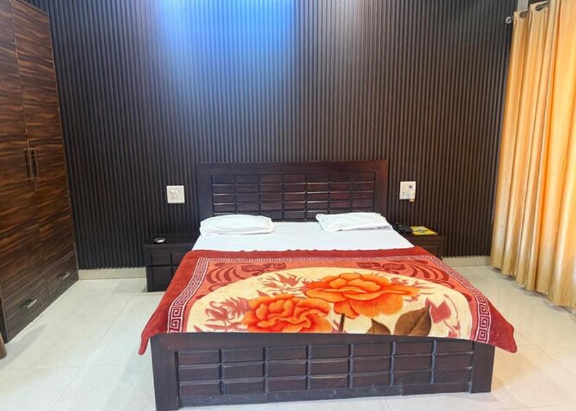 Haryana Sonipat Deluxe Room