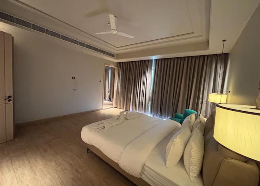 Bihar Gaya Super Deluxe Room With Balcony