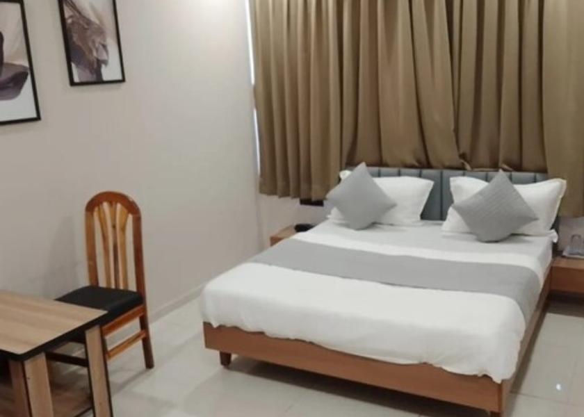 Gujarat Valsad Deluxe Room