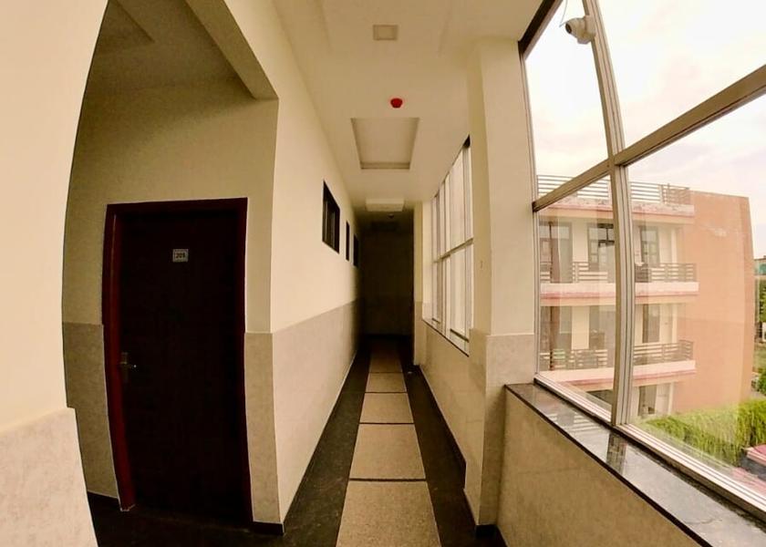 Uttar Pradesh Kanpur Public Areas