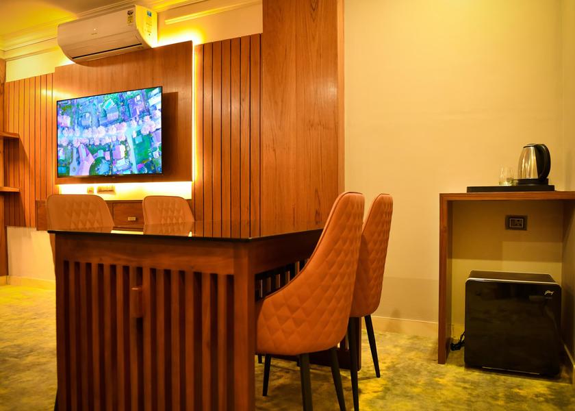 Kerala Thalasserry Public Areas