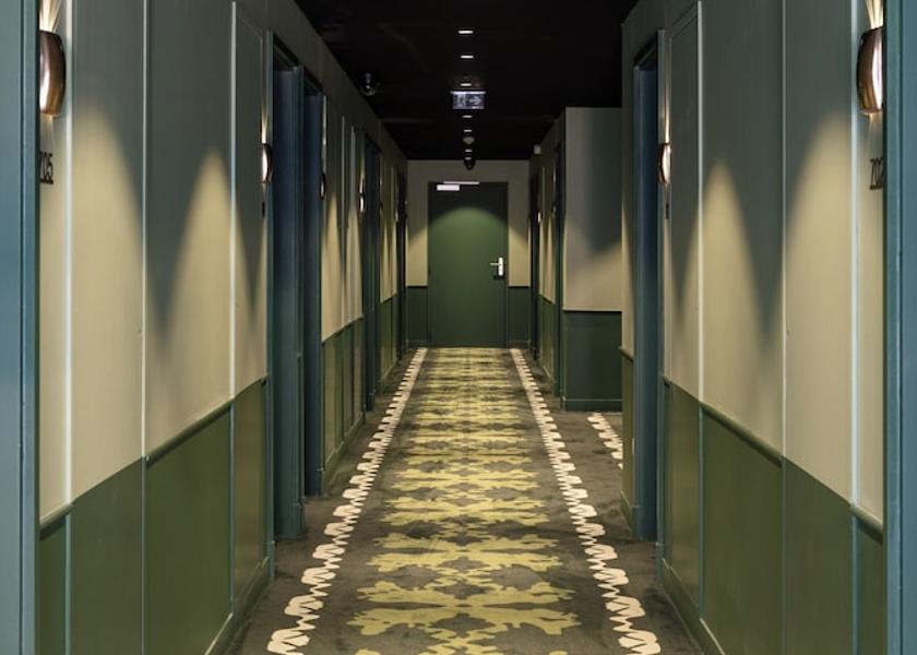 Ile-de-France Asnieres-sur-Seine Room