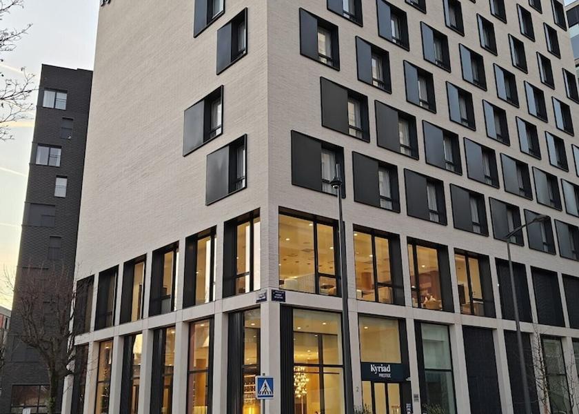 Ile-de-France Asnieres-sur-Seine Exterior Detail