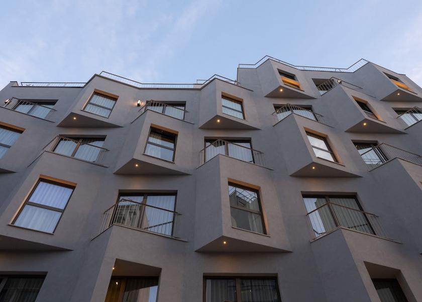 Attica Piraeus Facade