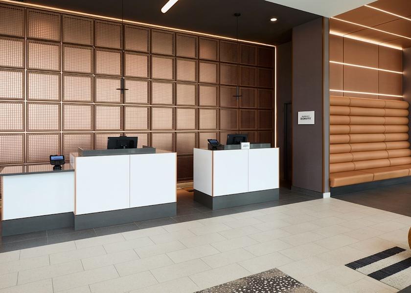 Quebec Laval Reception